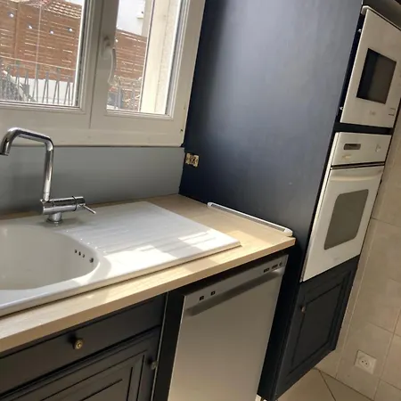 Belle Maison Avec Grande Terasse A 10 Minutes En Train De Paris Centre Et 6 Min A Pied De La Gare Et Du Centre Colombes (Hauts-de-Seine)